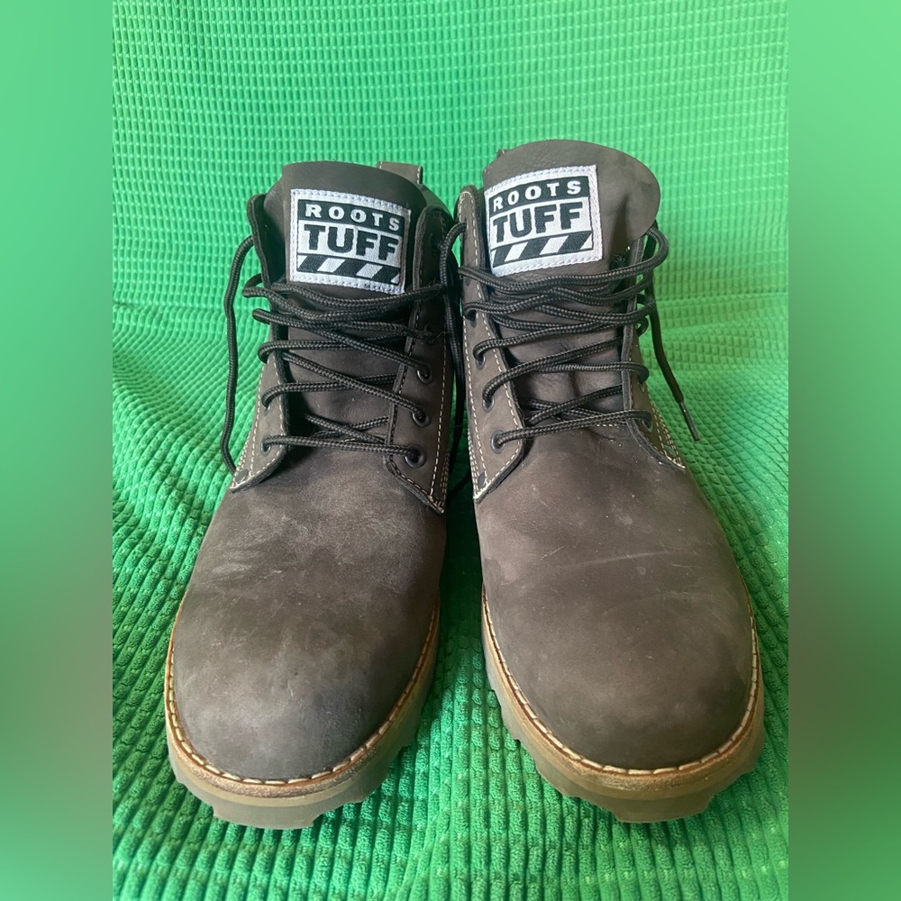 Roots Tuff Dark Brown Leather Boots